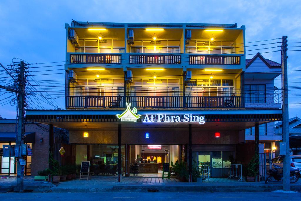 At Phra Sing Hotel Chiang Mai Exterior photo