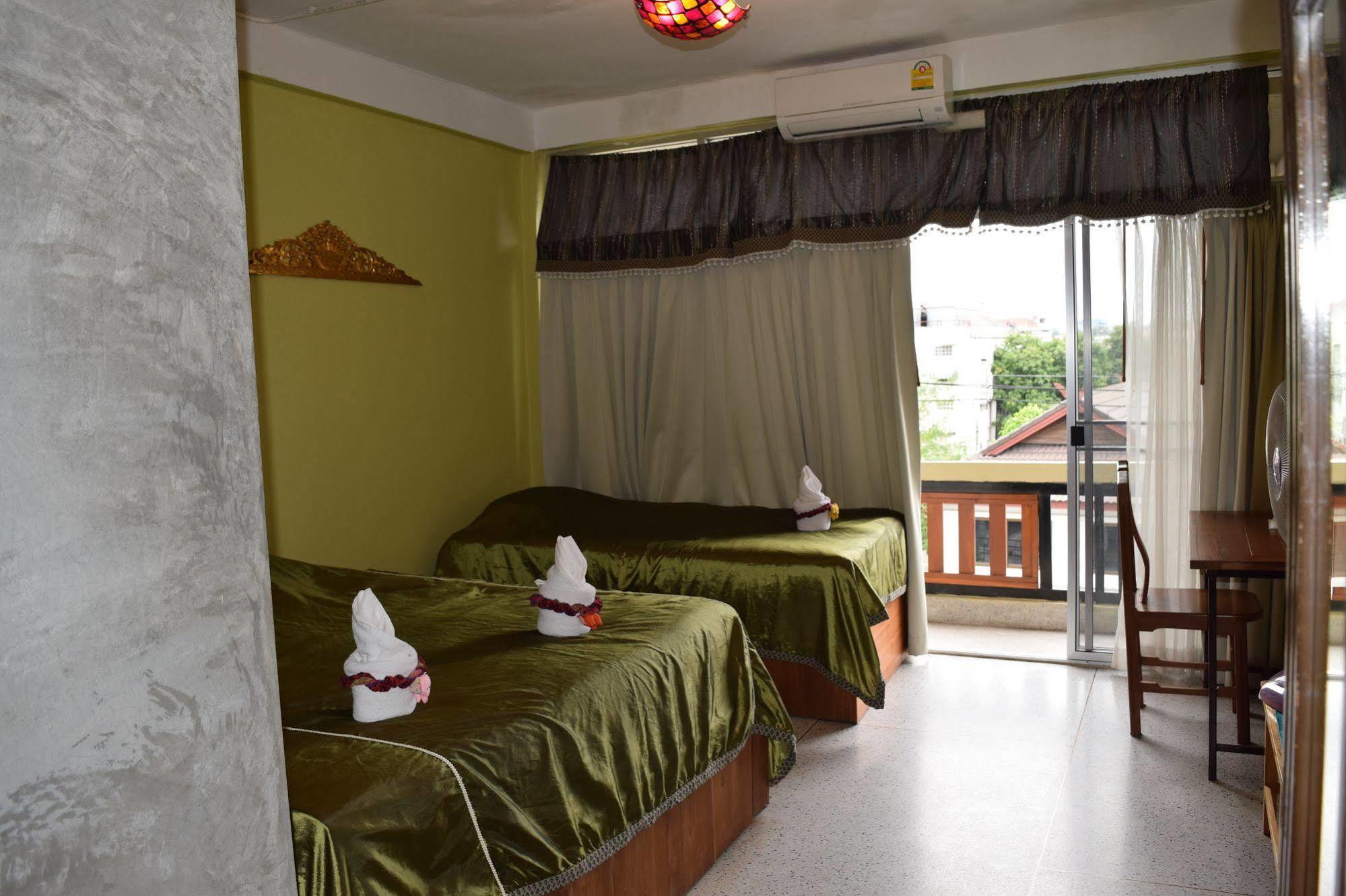 At Phra Sing Hotel Chiang Mai Exterior photo