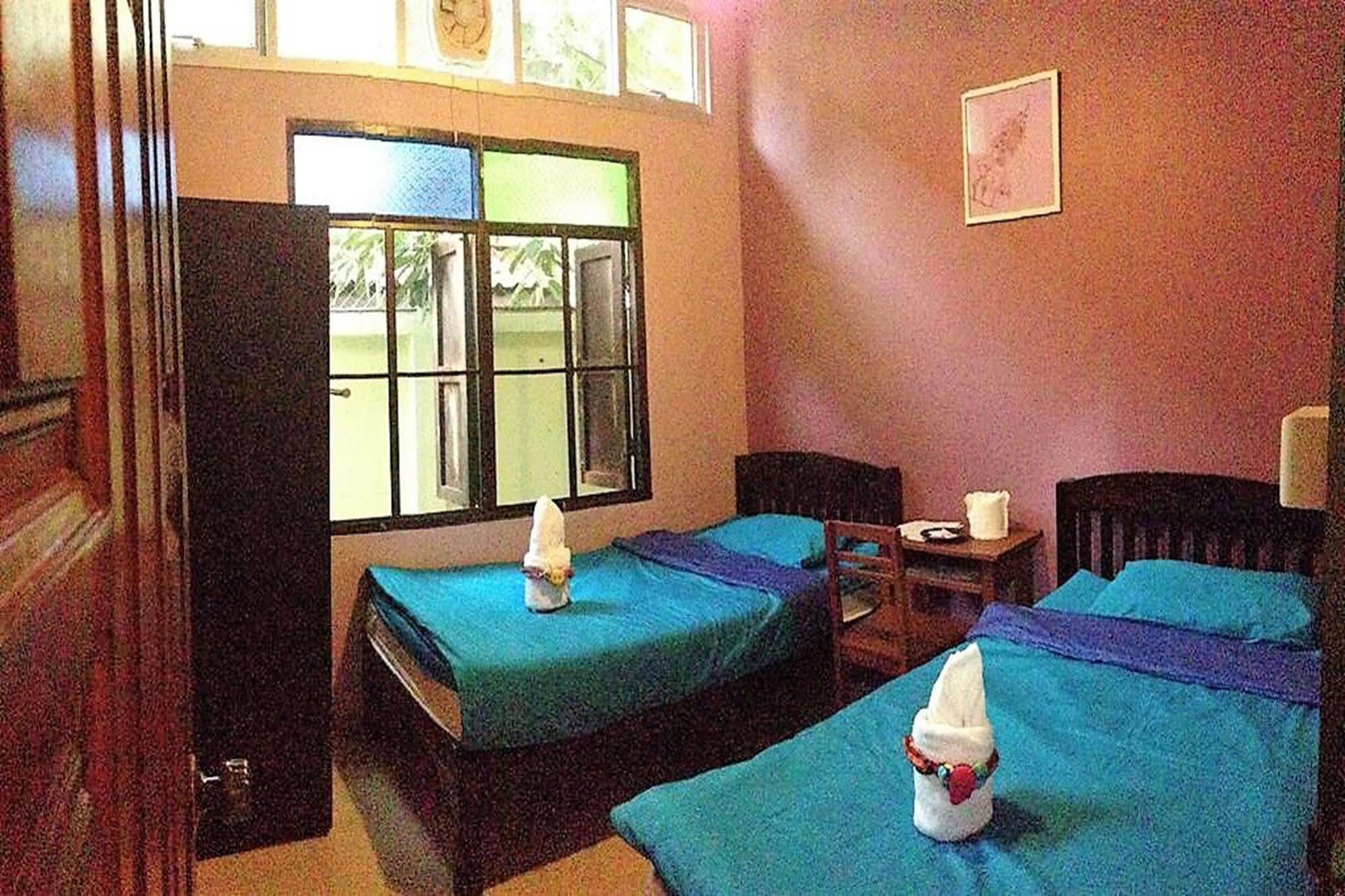 At Phra Sing Hotel Chiang Mai Exterior photo